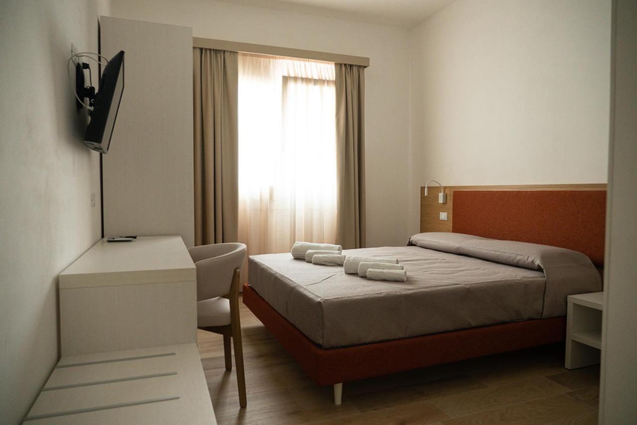 Butiko Hotell Castelluzzo Exteriör bild