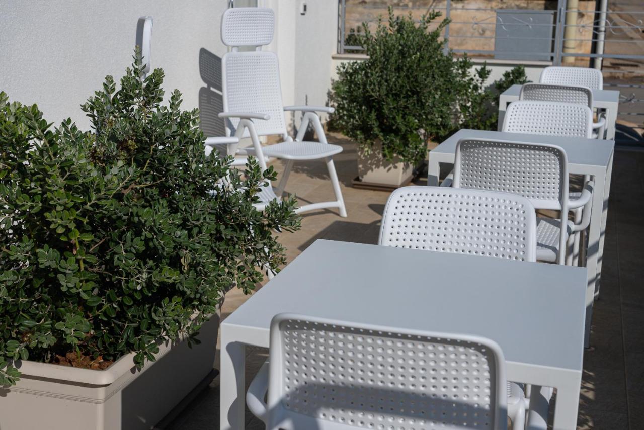 Butiko Hotell Castelluzzo Exteriör bild